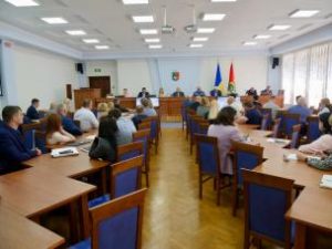 Ю.Вілкул:  Навіть в умовах воєнного стану  продовжуємо виплати грошової допомоги