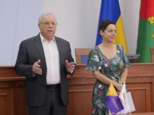 Контакт-центр 1520. Три роки  разом  з криворіжцями –  343 тисячі дзвінків