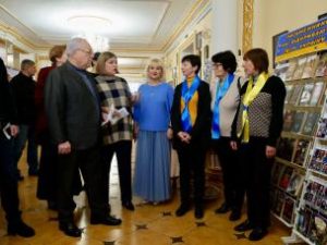 Ю. Вілкул: З початком воєнних дій  жоден з наших закладів культури не припиняв р