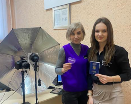 Чи можливо щоб 16-річна дитина  самостійно без батьків оформила закордонний пасп