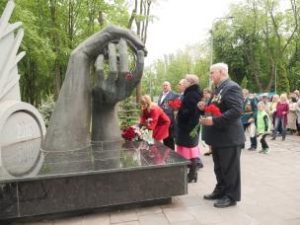 Ю.Вілкул героям-чорнобильцям: Безмежно вдячні вам за мужність, стійкість і самов