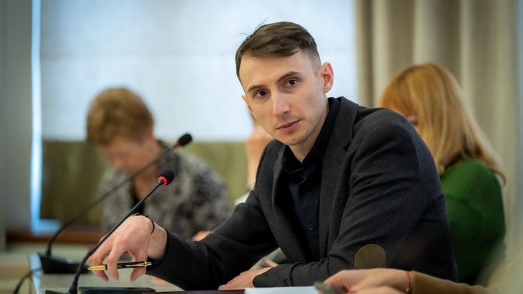 Зниження цін на ліки: пацієнти вже заощадили 
понад 800 млн. грн.