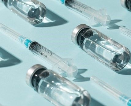 Понад 37 тисяч доз вакцини проти гепатиту В для безоплатних щеплень розподілено 