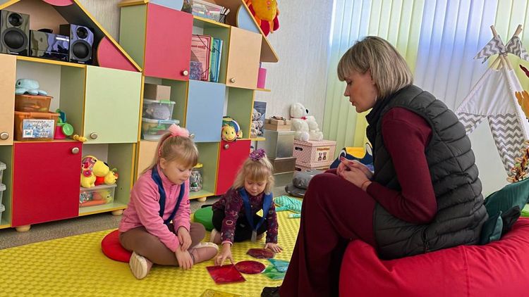 Задля розвитку та емоційного комфорту дітей у Кривому Розі створили сенсорні кім